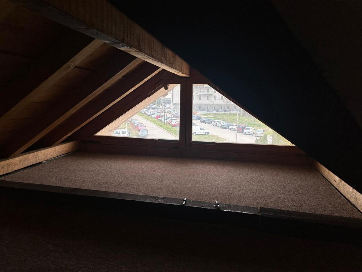 Sofi Apartment Nis Bagian luar foto