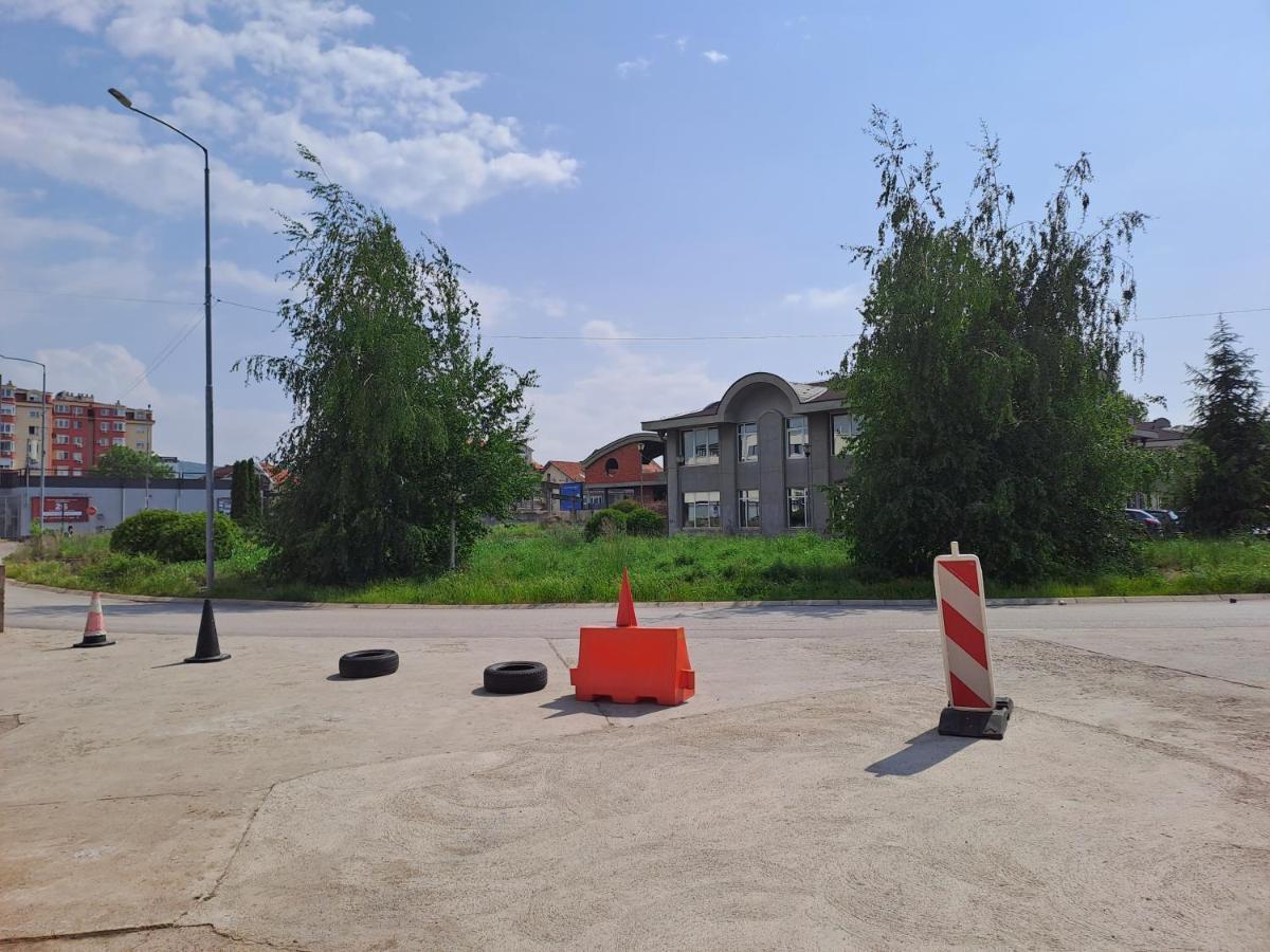 Sofi Apartment Nis Bagian luar foto